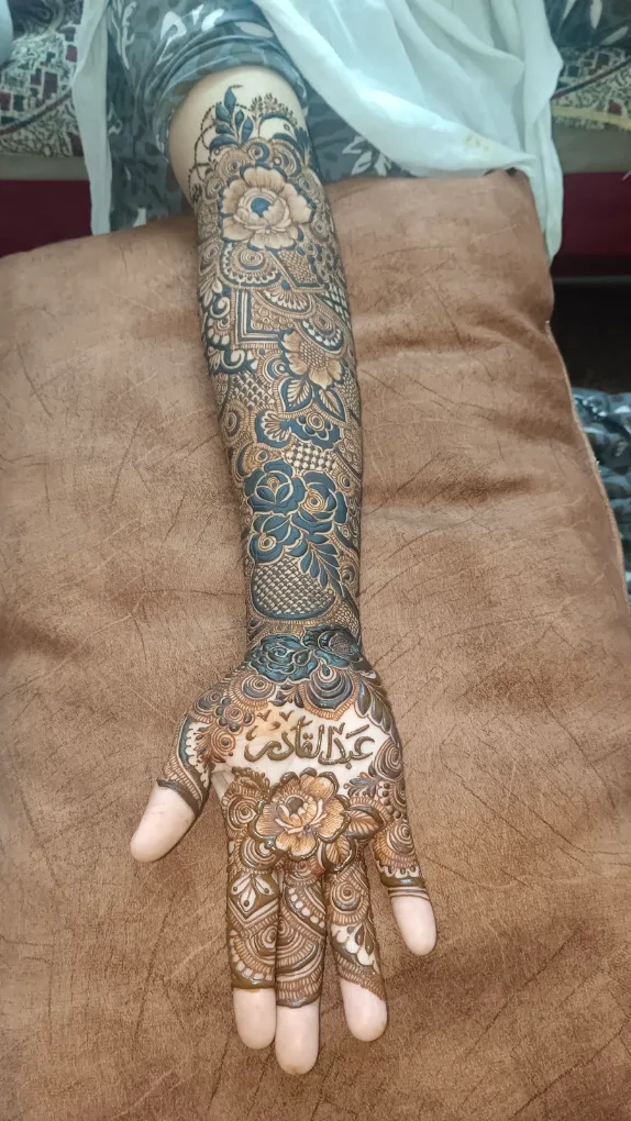Arabic Mehendi design #2 on hands, Bangalore